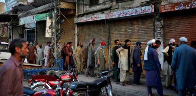 ای کشورهایی که وام می گیرید؛ چرا وام می گیرید؟!