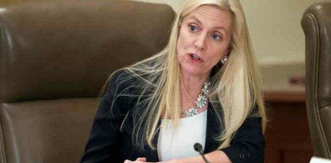 تفاوت بانک مرکزی ایران با بانک مرکزی ایالات متحده چرا؟!